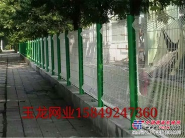 包头锌钢网围栏|包头玉龙筛网