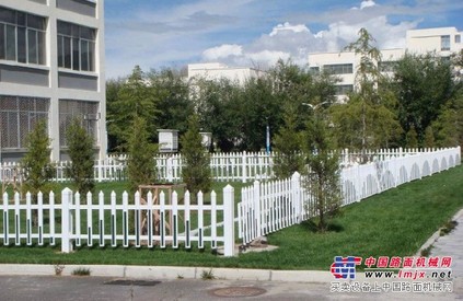 东莞价位合理的道路护栏·厂家直销：围墙道路护栏