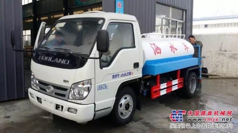 供应全新洒水车价格