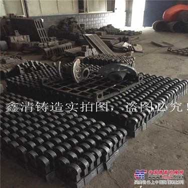 供应鑫清铸造矿山机械耐磨锤头/优质高铬合金锤头/