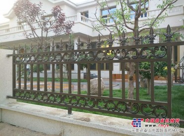 青海别墅型围墙护栏：优质宁夏宏盛易达围墙护栏市场价格情况
