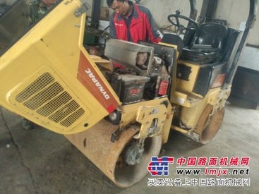 大修戴納派克CC900G雙鋼輪壓路機及發動機供應