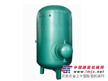 山东价位合理的立式半容器式换热器供应：采暖机组厂家