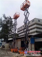 江门鹤山自走升降机出租厂家，厂家直销租赁价格较低