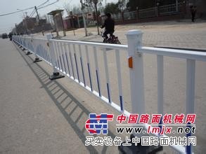 福建锌钢阳台护栏 铁艺大门  铝艺大门  楼梯扶手