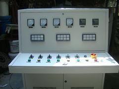 操控台：大量供应优质的反应釜操作台