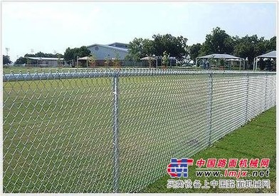Piu一下宏州降价啦！辽宁供应商直销养殖场围网价格行情