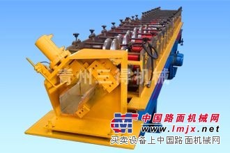 专业设计生产天沟落水槽设备厂家 天沟板落水槽设备