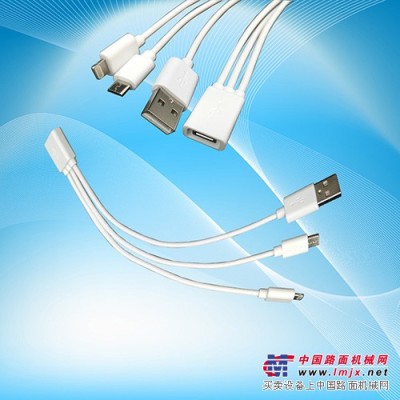 一拖三双向充电线生产厂家：供应深圳地区优质一拖三双向充电线