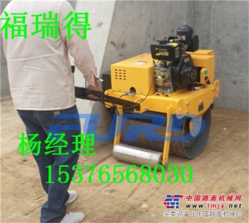 中国热销小型单轮压路机