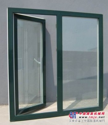 为您推荐金鹏门窗厂品质好的纱窗：防护一体纱窗