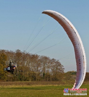 青島哪裏有動力傘俱樂部|鳳起航空