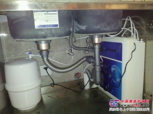 东莞家用净水器安装 家用净水器耗材更换 各大品牌净水器维护13553859169