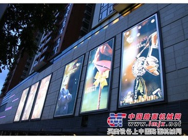白银卡布灯箱价格，买拉布灯箱就来甘肃传美灯箱