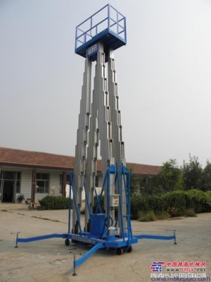 新疆阜康18米四柱可倾斜式铝合金升降机 移动式液压升降平台