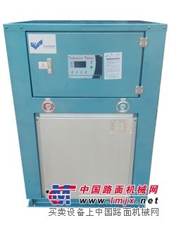 青岛水冷式低温制冷机生产厂家