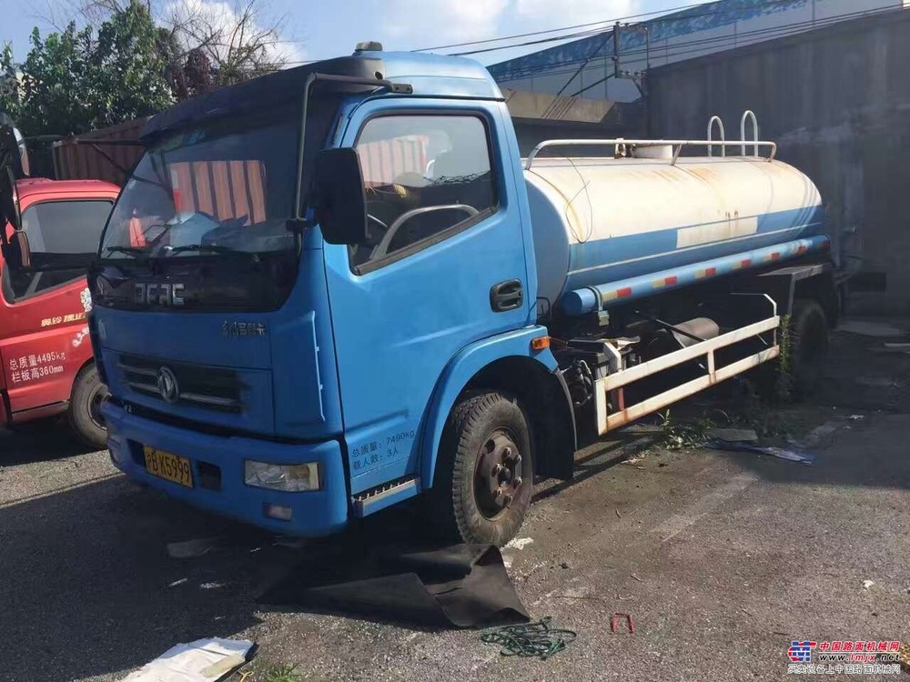多辆二手洒水车5吨到20吨现车出售 高质量低价格