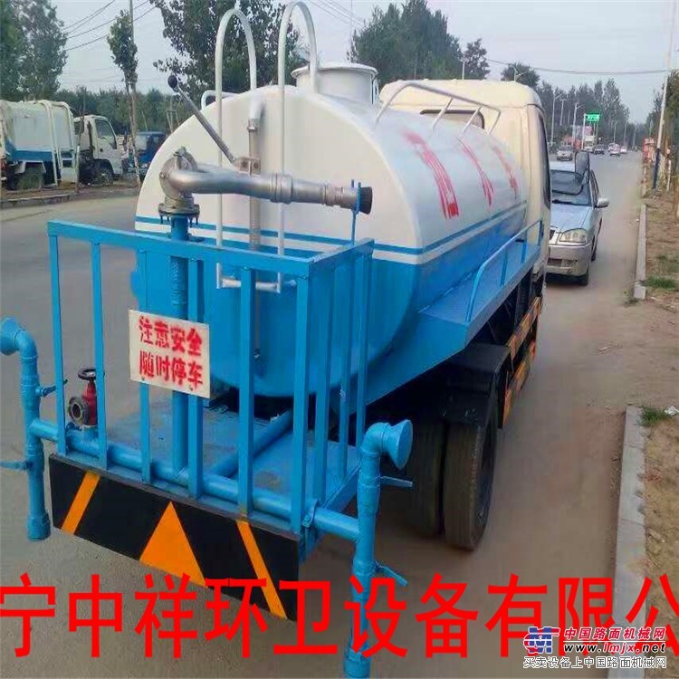 供应国三二手洒水车 国四东风5吨洒水车