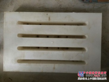 供应青海下水沟盖板模具.隧道盖板模具畅销全国