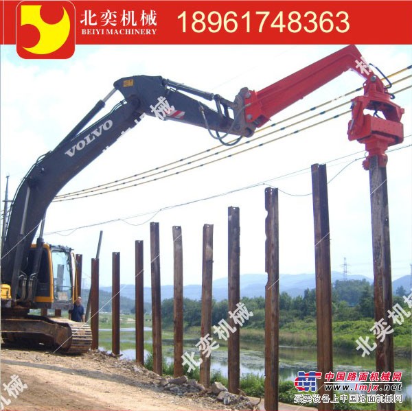 打钢板桩设备 打钢板桩 打桩机 打拔桩机