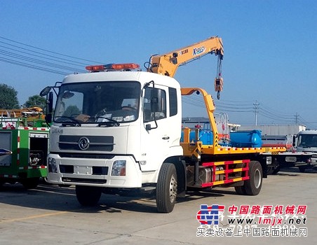 供应东风天锦带吊清障车|5吨吊机平板拖车