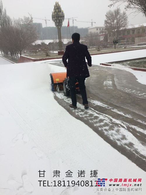 宁夏学校专用扫雪机价格