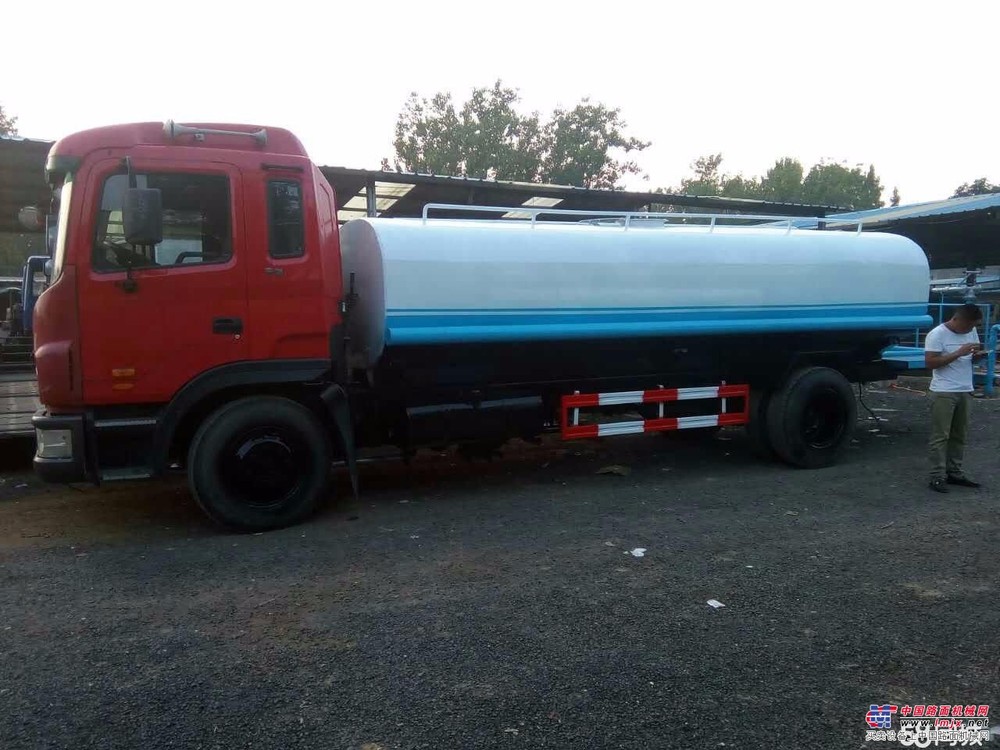 市政环卫洒水车 工地洒水车 2-20吨位齐全 货到付款