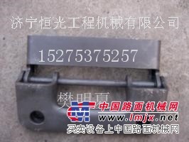 小松挖掘机配件  pc200-7侧门铰链