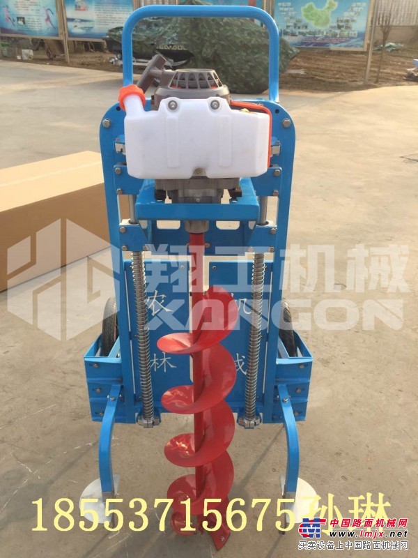供应 小型树林挖坑机 挖坑机多少钱一台 挖树坑机厂家直销