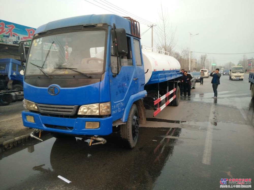 二手灑水車直銷,歡迎諮詢15315375187可視頻看車