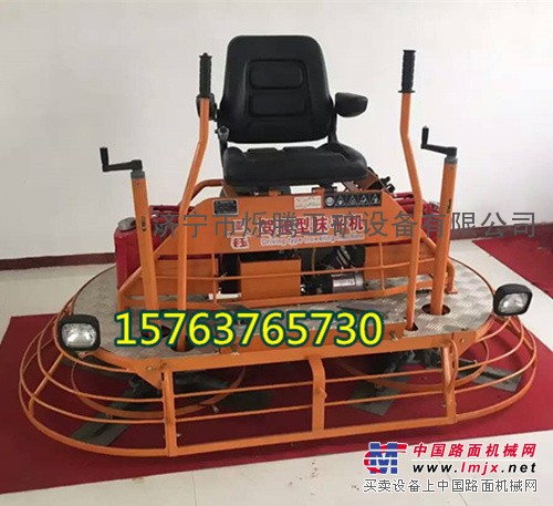 行业领航者：烁腾座驾式路面抹光机，混凝土抹平机，路面收光机
