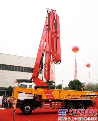 廣州客戶331萬拍得三一重工“E代天驕”46米泵車