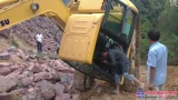 挖掘機耍特技