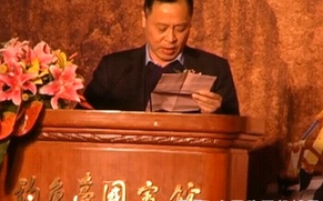临工董事长王志中在-服务“动车组”运载临工情——山东临