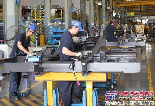 沃尔沃建筑设备公司上海工厂生产能力翻倍