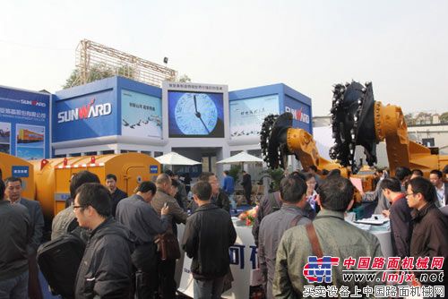 山河成套精品首次亮相北京煤机展