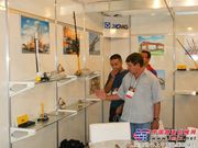 徐工亮相巴西国际铁路展