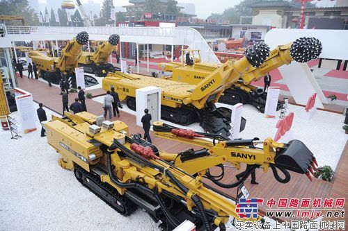 三一重装15台新品亮相第十四届北京煤机展