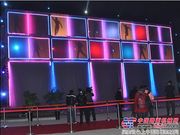 虚拟灯光投影 山东临工挖机新品震撼亮相
