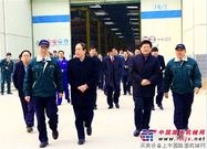 济宁市委书记马平昌看望慰问山推一线员工