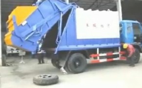 压缩垃圾车操作方法