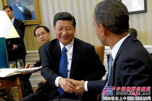 2月14日，中国国家副主席习近平在华盛顿白宫会见美国总统奥巴马。