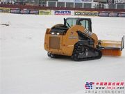 凯斯参与赞助鹰河雪地车世界锦标赛(图)