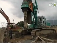 山河智能旋挖钻机在委内瑞拉中央电厂施工