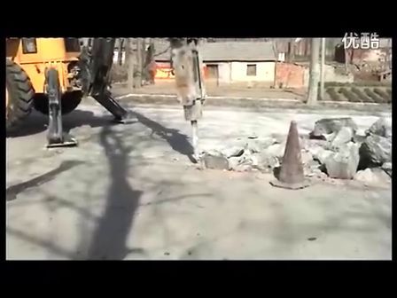 徐工挖掘机、装载机修路碎石块施工视频