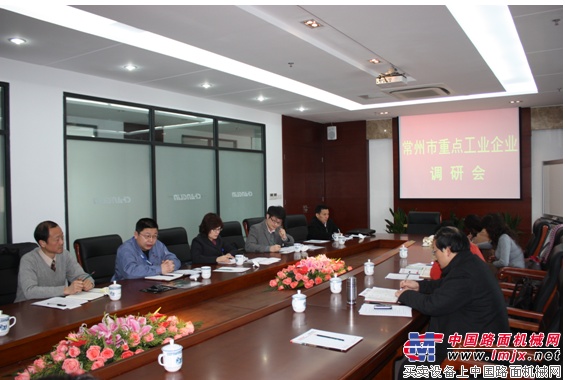 常州市重点工业企业调研会在常林股份召开