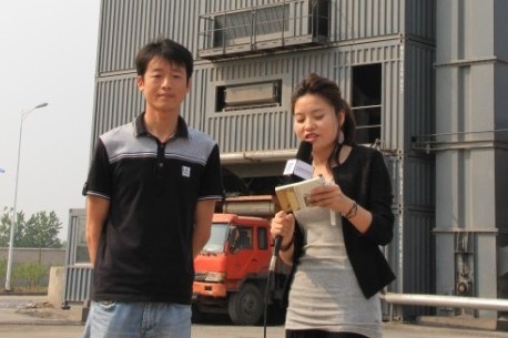 中國路麵機械網記者方雨霞訪南京同浦建設工程有限公司副總經理徐雪華 