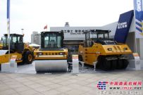 徐工集团精彩亮相2012北京国际道路建设养护技术与机械设备展