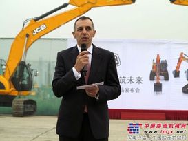 JCB中国举行2012新品发布会