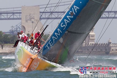 沃尔沃环球帆船赛第八赛段里斯本启航